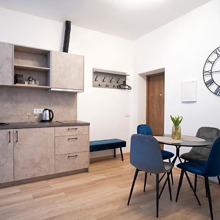 Central Station Apartment No4 Kaunas Bagian luar foto
