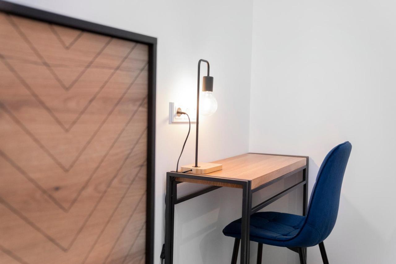 Central Station Apartment No4 Kaunas Bagian luar foto